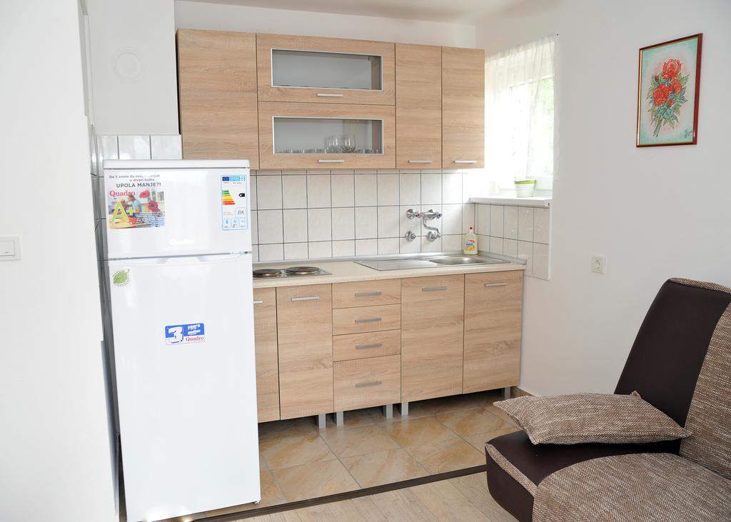 Apartments Zugec Seliste Dreznicko Pokoj fotografie